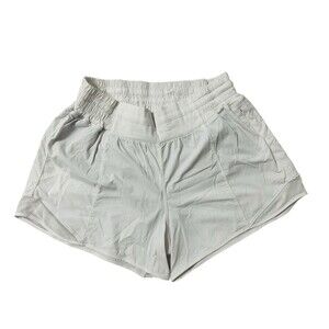Lululemon Hotty Hot Shorts Lined High Rise Size 8 4” Inseam White